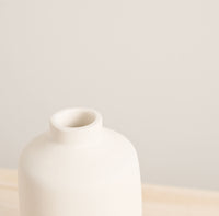 Unglazed raw clay vase by L'Impatience