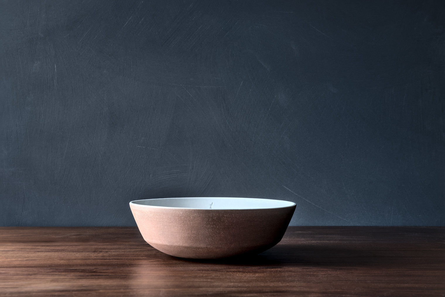 White Large Gathering Bowl in Red clay